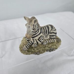 Vintage Nature's Friends Summit Collection Zebra 4.5" x 3.2" x 3" Made in Taiwan